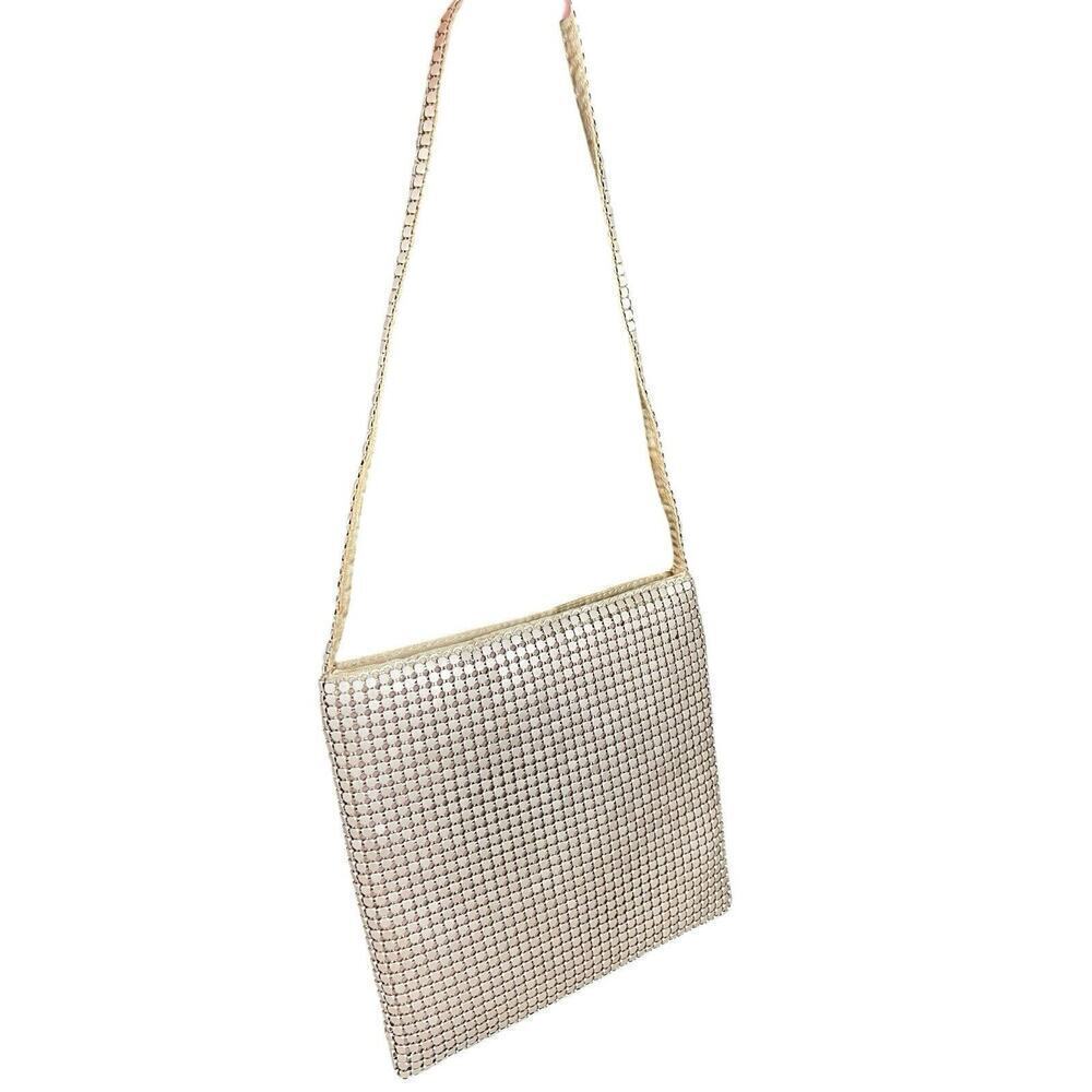 Vintage A. Brod Gold Mesh Evening Bag Snap Closure Gold Pixel Purse Party - Picture 8 of 8